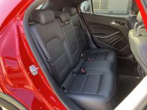 MERCEDES BENZ GLA 2017