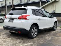 PEUGEOT 2008 2015