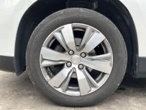 PEUGEOT 2008 2015