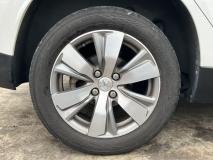 PEUGEOT 2008 2015