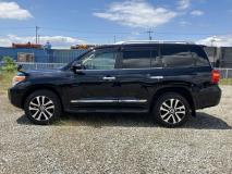 TOYOTA LAND CRUISER 2013
