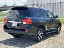TOYOTA LAND CRUISER 2013