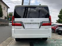 TOYOTA Granace 2021