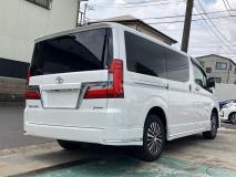 TOYOTA Granace 2021