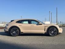PORSCHE Taycan 2022