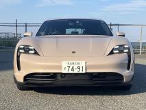 PORSCHE Taycan 2022