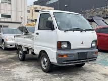 MITSUBISHI MINICAB TRUCK 1996