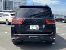 TOYOTA LANDCRUISER 300 2023