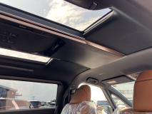 TOYOTA VELLFIRE HYBRID 2023