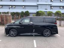 TOYOTA VELLFIRE HYBRID 2024