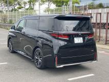 TOYOTA VELLFIRE HYBRID 2024