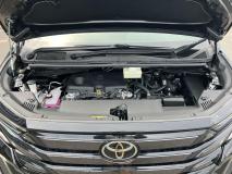 TOYOTA VELLFIRE HYBRID 2024