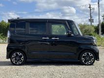 HONDA N BOX CUSTOM 2020