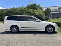 NISSAN STAGEA 2001