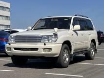 Toyota Land Cruiser 100