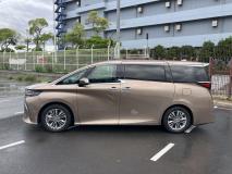TOYOTA ALPHARD HYBRID 2023