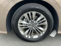 TOYOTA ALPHARD HYBRID 2023