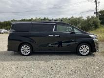 TOYOTA VELLFIRE 2020