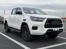 TOYOTA HILUX 2023