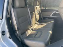 TOYOTA LAND CRUISER 2011