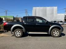MITSUBISHI TRITON 2006