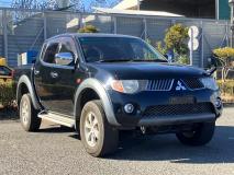 MITSUBISHI TRITON 2006