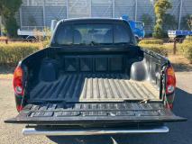 MITSUBISHI TRITON 2006