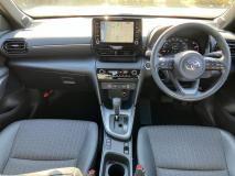 TOYOTA YARIS CROSS 2023