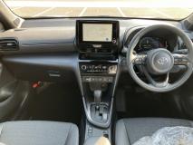 TOYOTA YARIS CROSS 2024