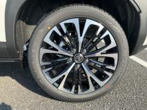 TOYOTA YARIS CROSS 2024