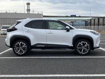 TOYOTA YARIS CROSS 2024