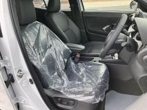 TOYOTA YARIS CROSS 2024