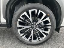 TOYOTA YARIS CROSS 2024