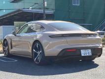 PORSCHE Taycan 2023