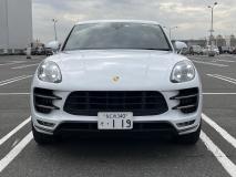 PORSCHE MACAN 2018