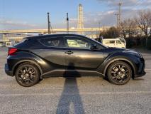TOYOTA CHR 2023