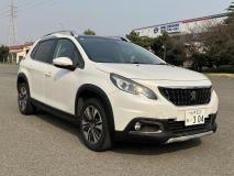 PEUGEOT 2008 2017