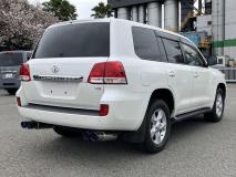 TOYOTA LAND CRUISER 2011