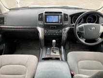 TOYOTA LAND CRUISER 2011