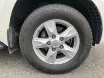 TOYOTA LAND CRUISER 2011