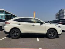 TOYOTA HARRIER 2021