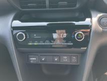 TOYOTA YARIS CROSS 2025