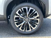 TOYOTA YARIS CROSS 2025