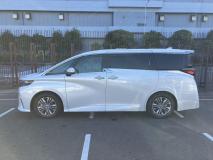 TOYOTA ALPHARD 2023