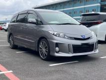 TOYOTA ESTIMA HYBRID 2016