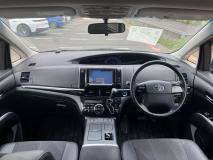 TOYOTA ESTIMA HYBRID 2016