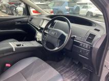 TOYOTA ESTIMA HYBRID 2016