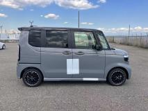 HONDA N BOX CUSTOM 2024