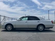 TOYOTA CROWN MAJESTA 2001