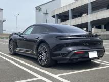 PORSCHE Taycan 2022